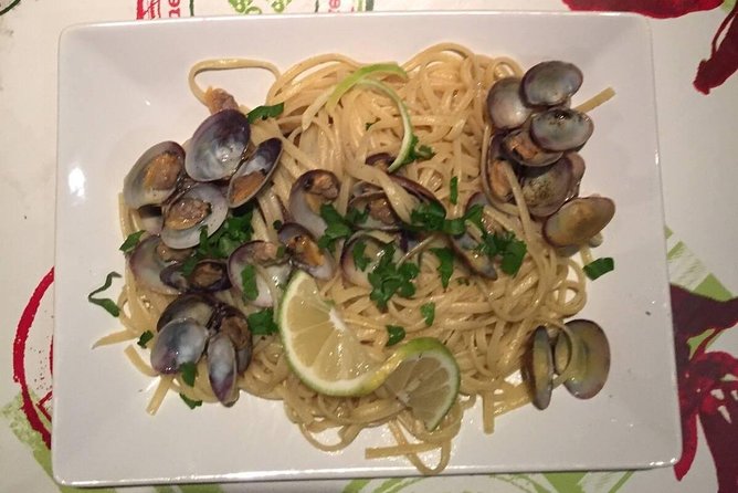 Exclusive dinner on a Taormina sailing boat - FAQs