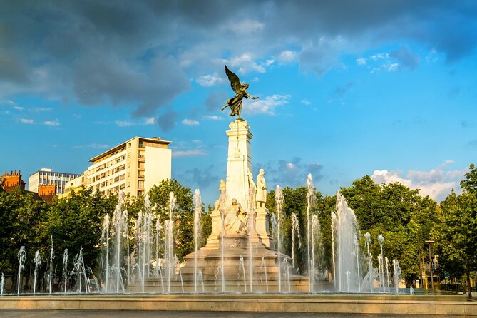 Explore Dijon in 60 minutes with a Local - Authentic Experiences as Told by Reviewers