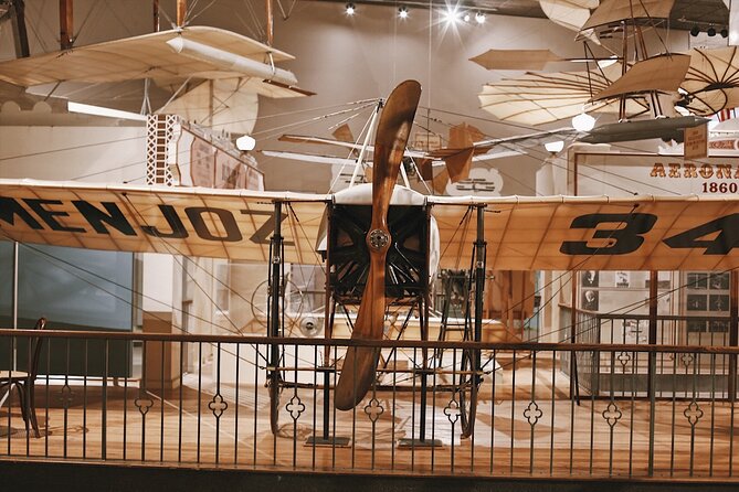 Family Friendly Smithsonian Air and Space Museum Private Tour - The Benefits of a Private Guide