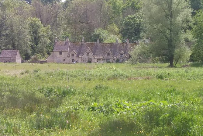 From London: Small-Group Cotswolds Villages In-Depth Day Tour - The Included Comforts and Practicalities