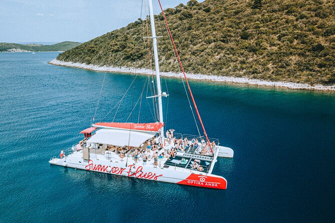 Full-Day Catamaran Cruise to Hvar & Pakleni Islands with Food and free Drinks - Frequently Asked Questions