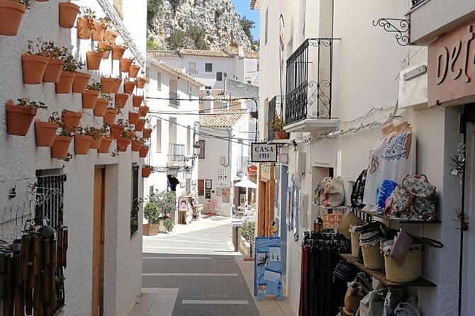 Guadalest and Algar Waterfalls Tour from Denia - The Sum Up