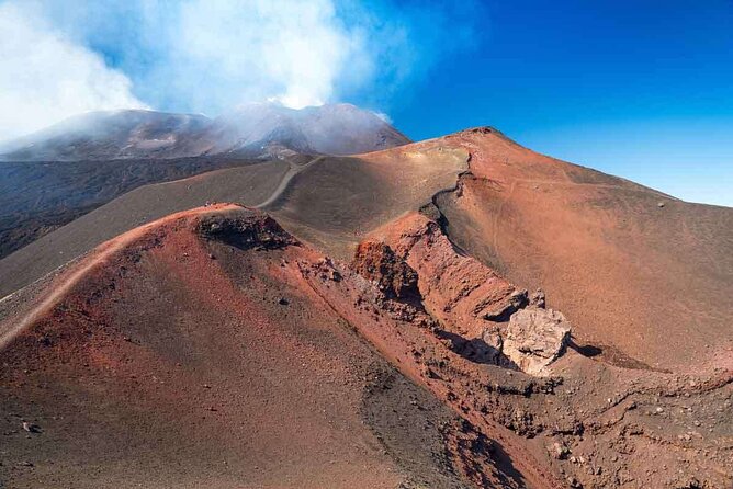 Half Day Guided Tour in Mount Etna (3000 meters) - Practical Tips for Travelers