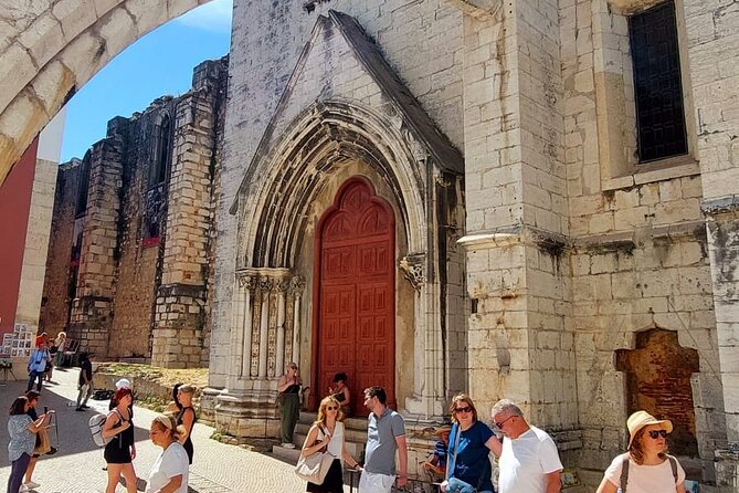 Historical Walking Tour of Lisbon - Chiado: Artistic Bohemia and Literary Legends