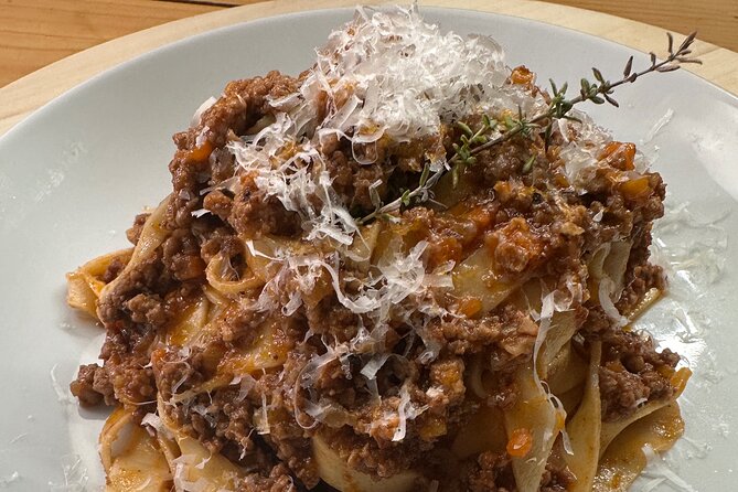 Italian Pasta Workshop With a Top Chef In Barcelona - Who Should Sign Up?