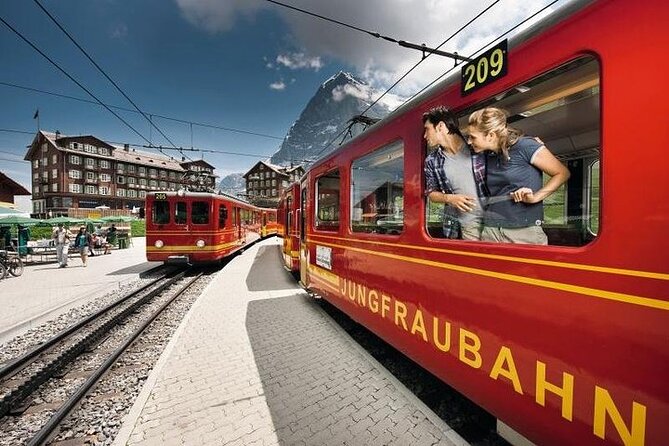Jungfraujoch Day Trip from Zurich: Swiss Alps & Bernese Oberland - Exploring the Ice Palace and Attractions