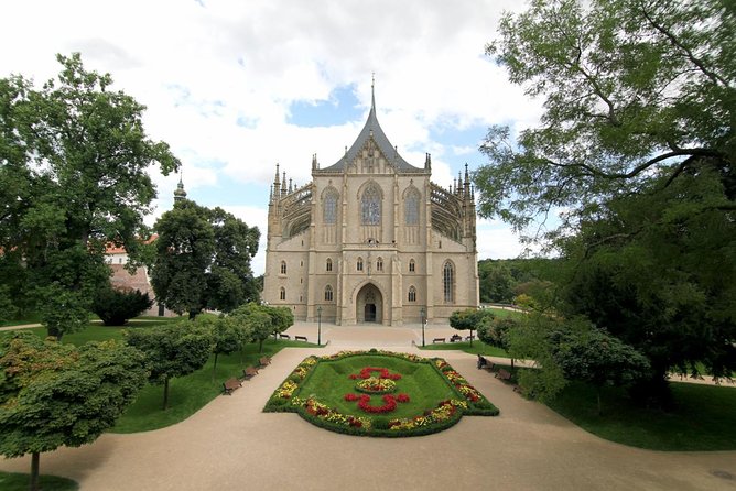 Kutna Hora Day Tour Including Sedlec Ossuary from Prague - FAQs