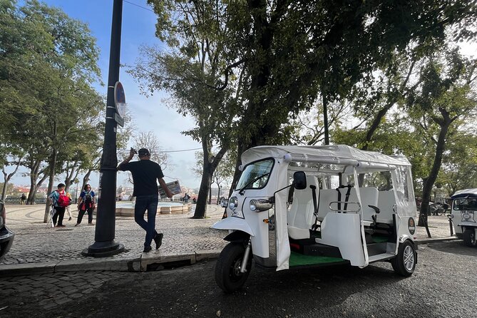Lisbon 1h30 Tuk-Tuk Tour: The best way to visit the city - The Sum Up