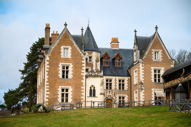 Loire Valley - Chambord Castle - DayTrip from Paris - Practical Details and Considerations