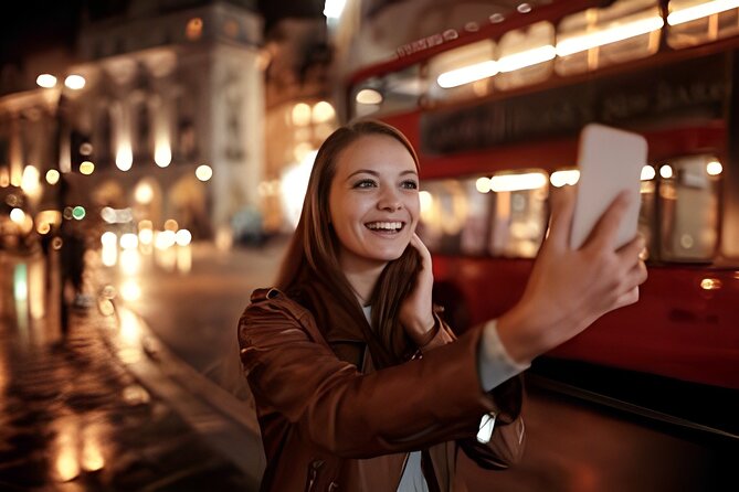 London by Night Walking Tour with Christmas Lights - FAQs