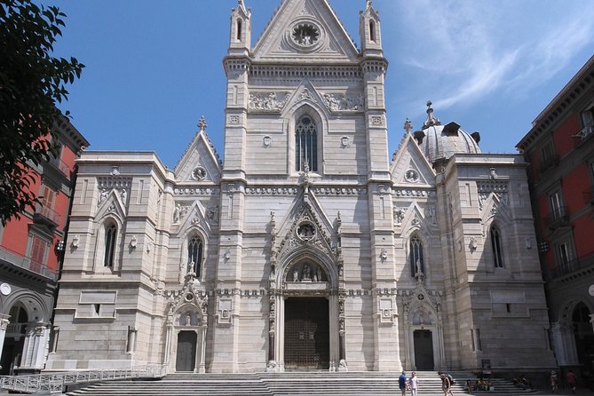 Naples Shore Excursion: Naples City and Pompeii Half Day Sightseeing Tour - Transportation and Group Dynamics
