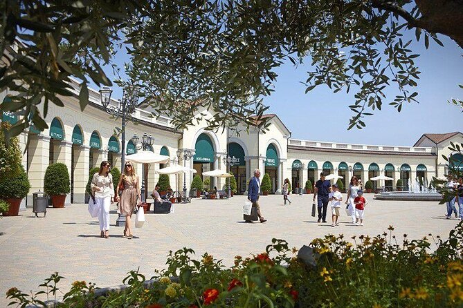 Outlet Serravalle o FoxTown Con Autista Privato Da Milano - FAQ