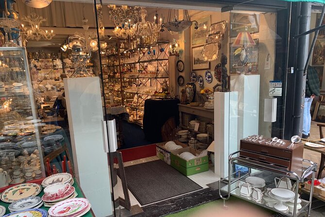 Paris: Saint Ouen Flea Market Guided Tour with Local Guide - Who Will Benefit Most?