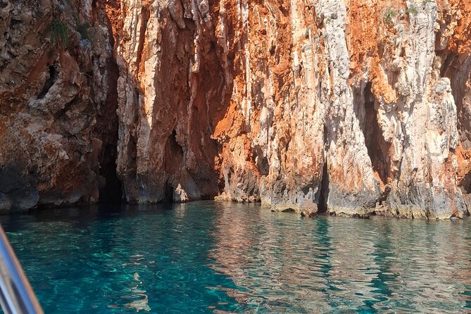Private Boat Tour to Red Rocks and Paklinski Islands. - FAQ