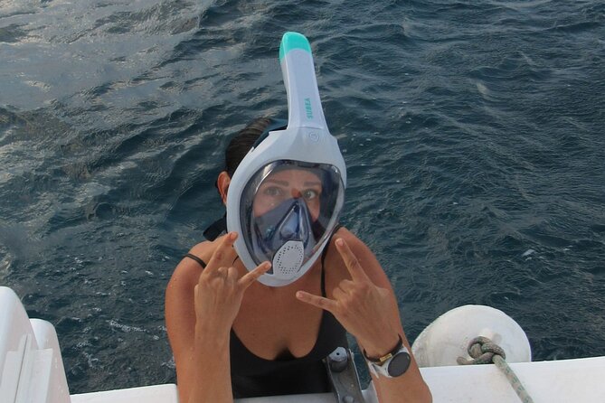 Private Luxury Boat Excursion Tour in Puerto Colon - Frequently Asked Questions