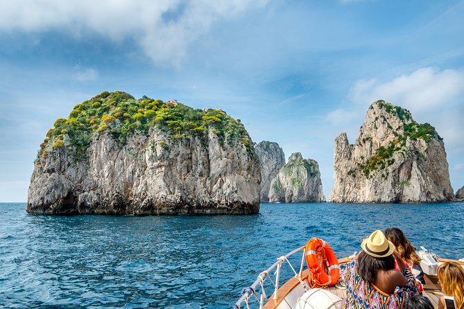 Private sailing trip along Capri and the Sorrento Coast - Who Should Book This Tour?