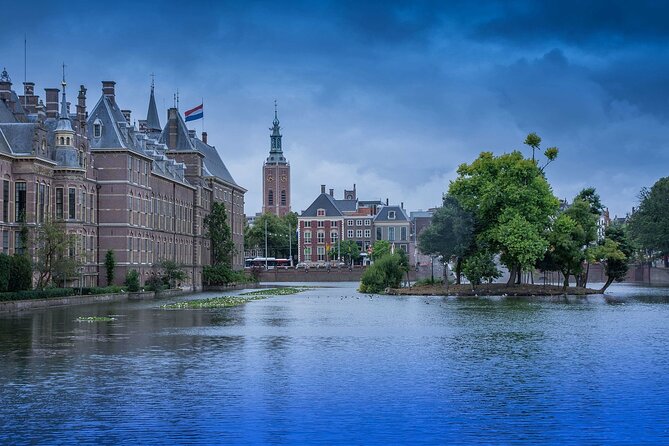 Private Tour The Hague and Delft incl. Mauritshuis from Amsterdam - FAQs
