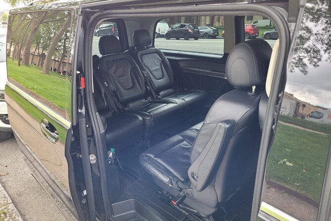 Private Transfer Paris from and to Airport (CDG, Orly, Beauvais) - A Closer Look at the Reviews