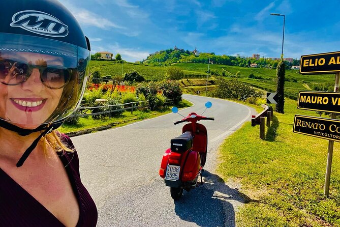 Rent a vintage Vespa for a whole day in Alba - Value and Practicalities