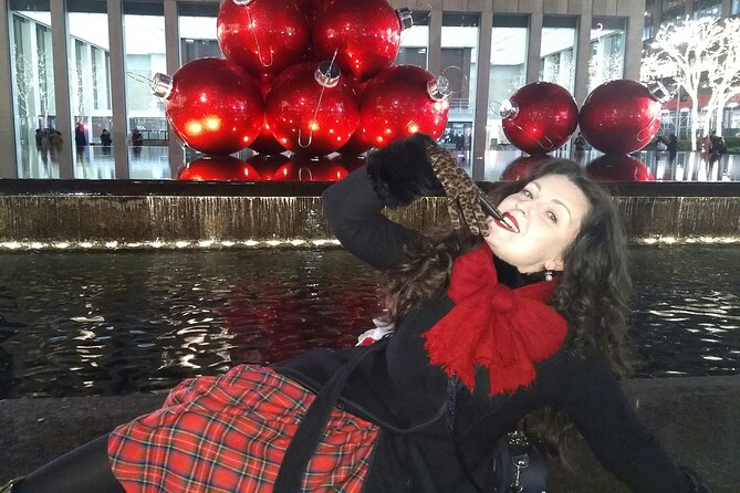 Romantic Christmas Mystery of a Lost Lover in NYC - The Sum Up