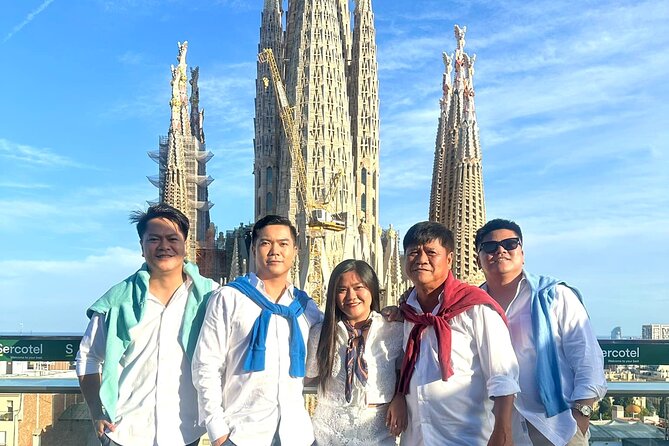 Sagrada Familia Skip The Queue With Audio Guide Tour - The Experience: Pros and Cons