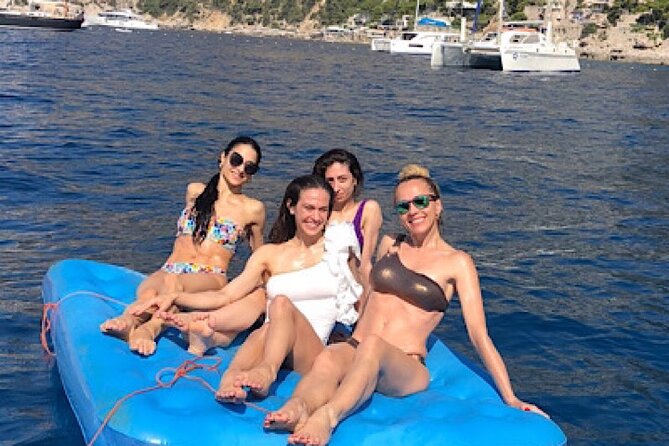 Sailing tour and lunch on board Sorrento and Capri - What’s Included and What’s Not