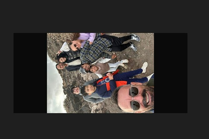 Santorini Private HIGHLIGHTS TOUR - FAQs