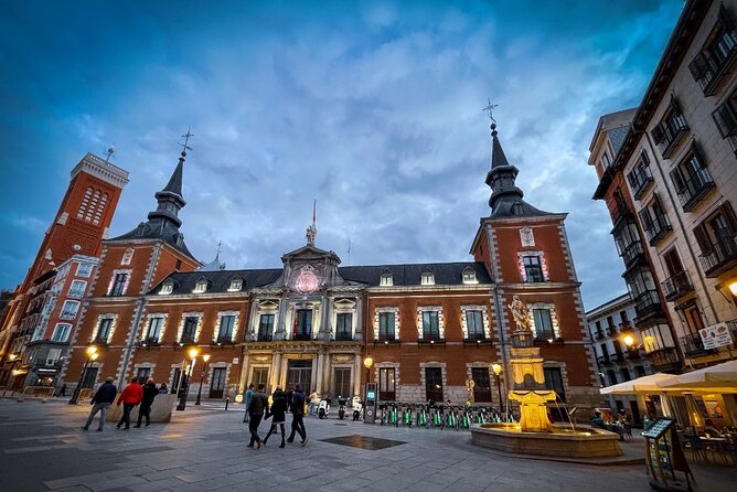 Tour "Madrid of the Austrias" | Old Town - Who Is This Tour Best For?
