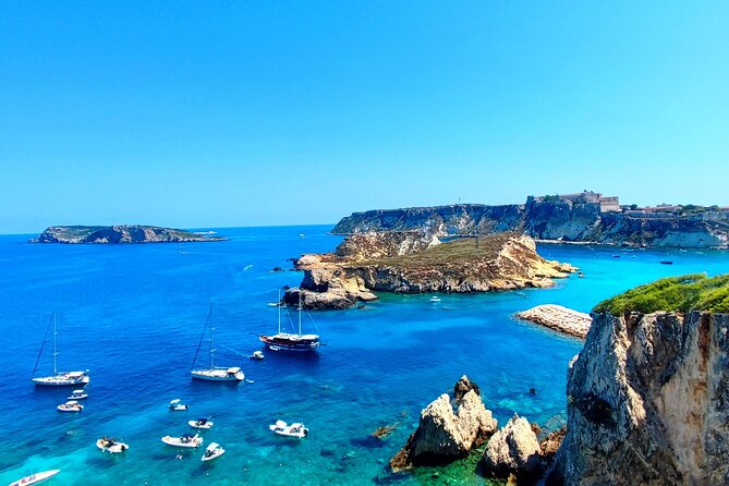 Tremiti Islands from Rodi Garganico: ferry and boat tour - Final Stop: The Circumnavigation and Coves