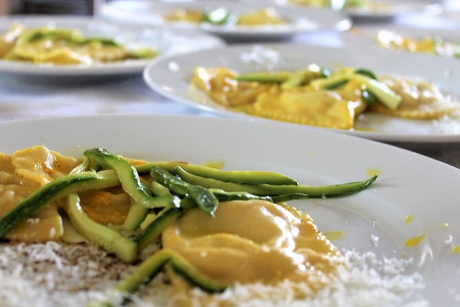 Vegetarian Cooking class in the Roman countryside - FAQ