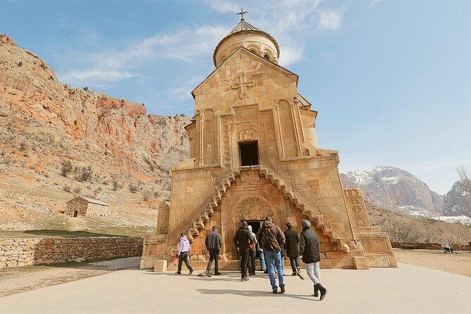 5 Days Armenia Package with Accommodation, Tours and Transfers