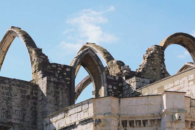 2H Private Lisbon Sightseeing Tour with TukTuk - The Sum Up