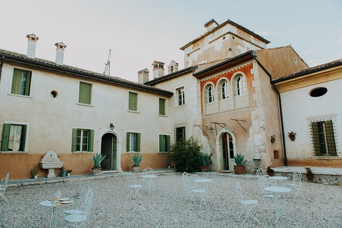 Art & Wine Experience in Valpolicella at Palazzo Montanari - The Sum Up