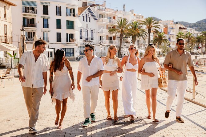Barcelona: Private SITGES Tour and PENEDÈS Wine Tasting & TAPAS - Who Will Love This Tour?