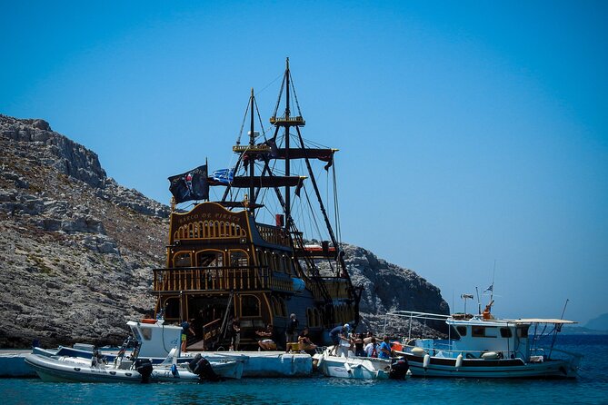 Barco De Pirata Cruise at 3 Islands in Greece - How It Compares: Pros & Cons
