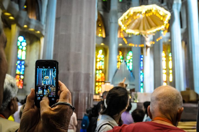 Best of Barcelona and Sagrada Familia Tour with Priority Access - FAQ