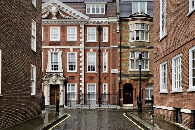 Bridgerton Tour in London - Is It Worth It?