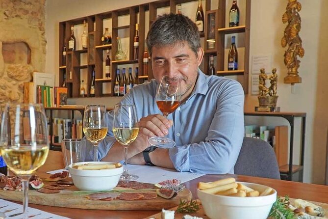 Cultural coastal trip with winery visit from Barcelona - FAQ