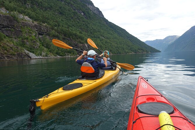 Fjord paddle in Hellesylt - Half Day Kayaking Tour - Practical Tips for Your Kayaking Adventure