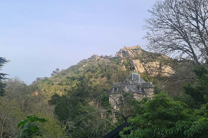 Full day exploring Sintra, Azenhas do Mar and Cabo da Roca - FAQ