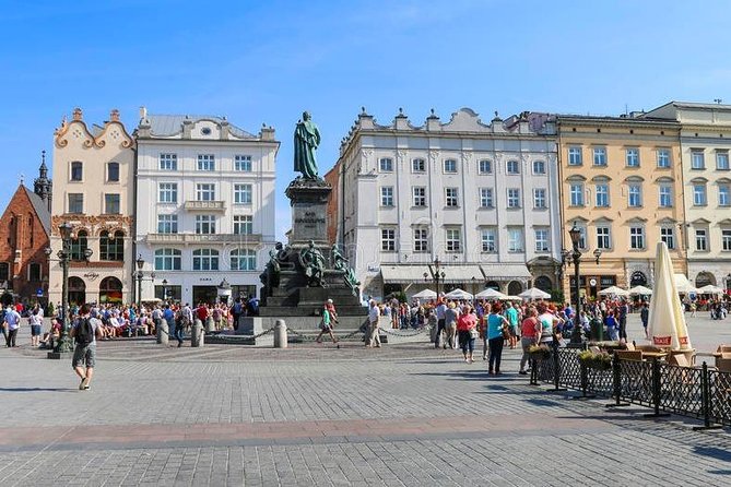 Krakow Airport Transfers : Krakow Airport KRK to Krakow City in Luxury Van - The Driver and Service Quality