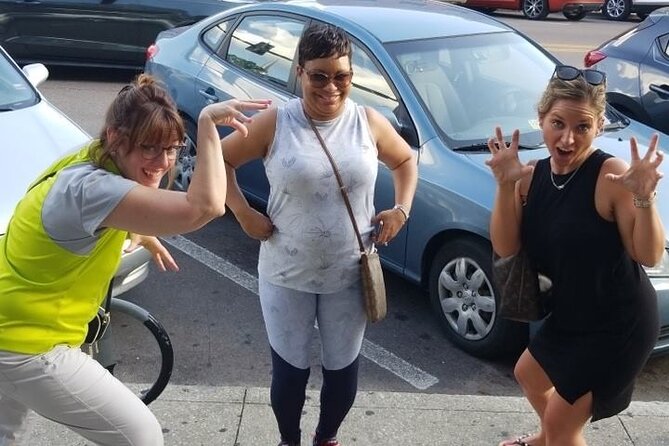 Lakeland City Scavenger Hunt by Wacky Walks - FAQ
