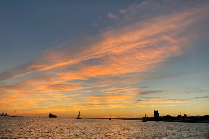 Lisbon: "Sunset" and "Day Tours" by boat, with drinks and Music. - Final Thoughts
