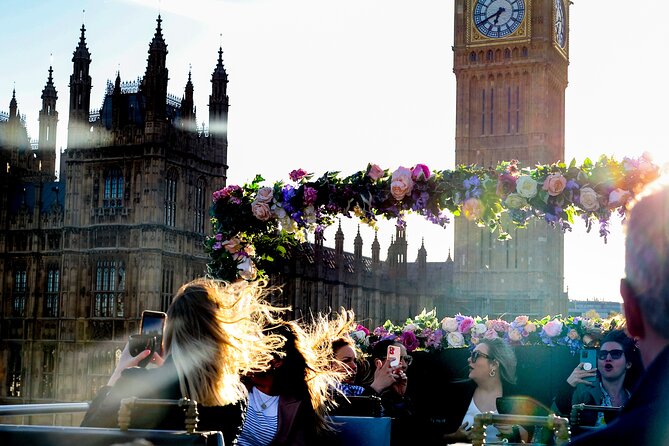 London Tootbus Bar Bus Sunset Tour with Drinks - FAQ