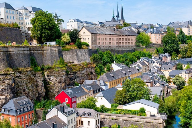 Luxembourg Airport Transfers : Airport LUX to Luxembourg in Business Car - The Sum Up