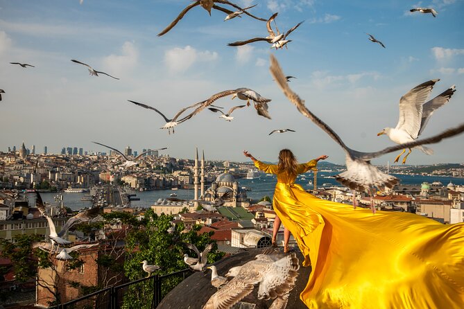 Photoshoot in Istanbul with an Award Winning Photographer - Summary: Why This Photoshoot Stands Out