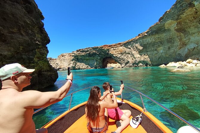 Private Boat Tour at Comino's Blue Lagoon and Crystal Lagoon - Why You Should Consider This Tour