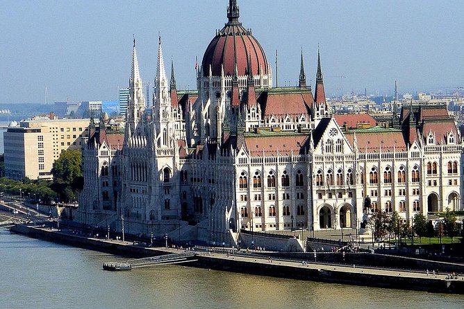 Private Budapest City Tour by Car - FAQ