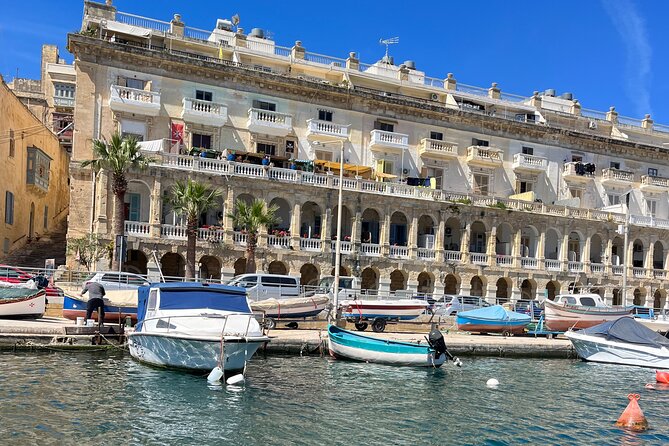 Private Harbor Cruise - Marsamxett & Grand Harbor Valletta - Highlight: Grand Harbour and its Landmarks