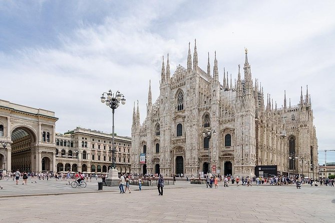 Private Transfer: Milan Airport MXP to Lake Como by Luxury Van - Who Should Consider This Service?